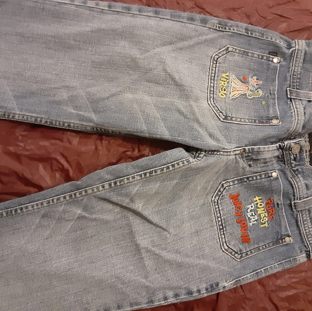 Juicy jeans